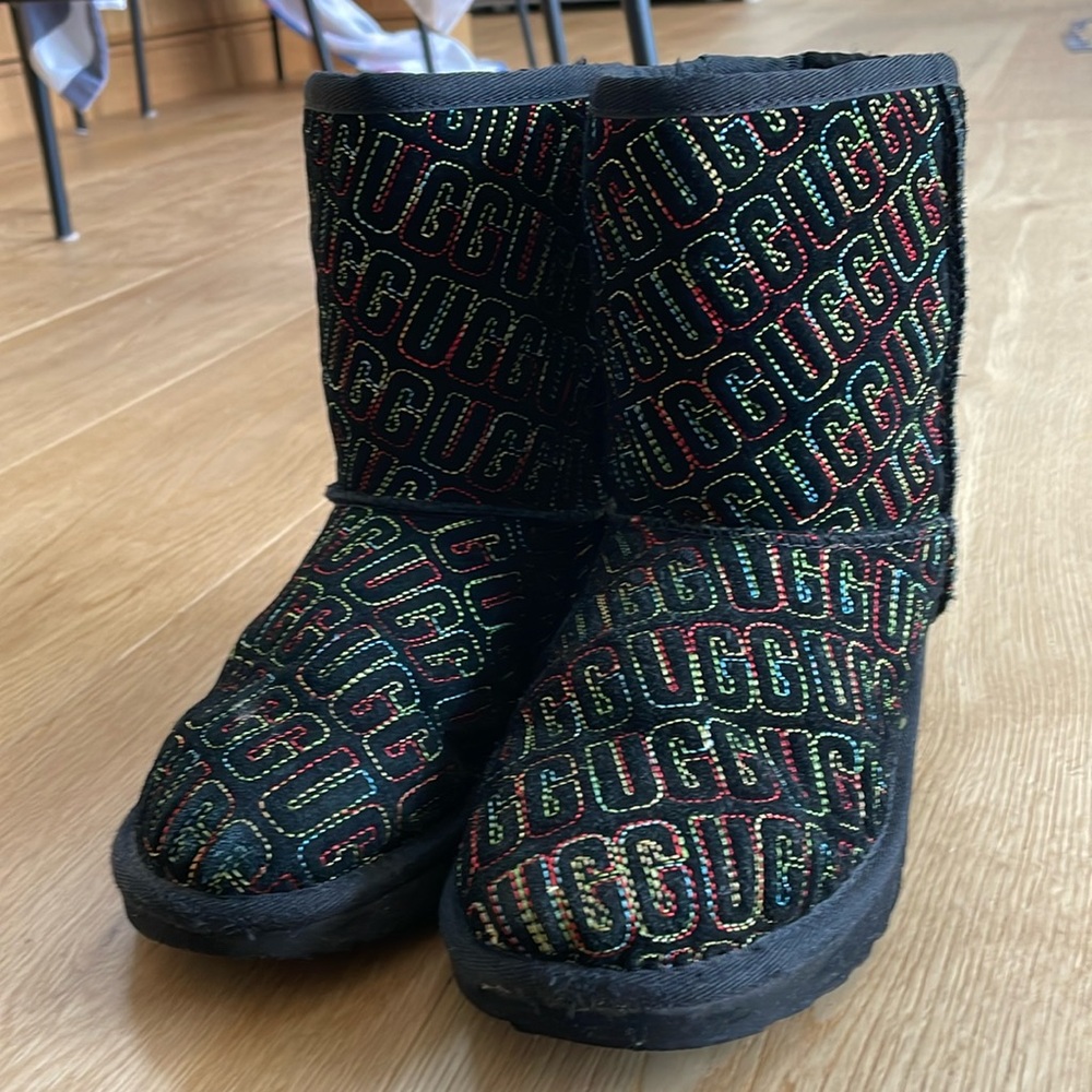 Kids' Classic II Graphic Stitch